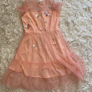 Girls dress